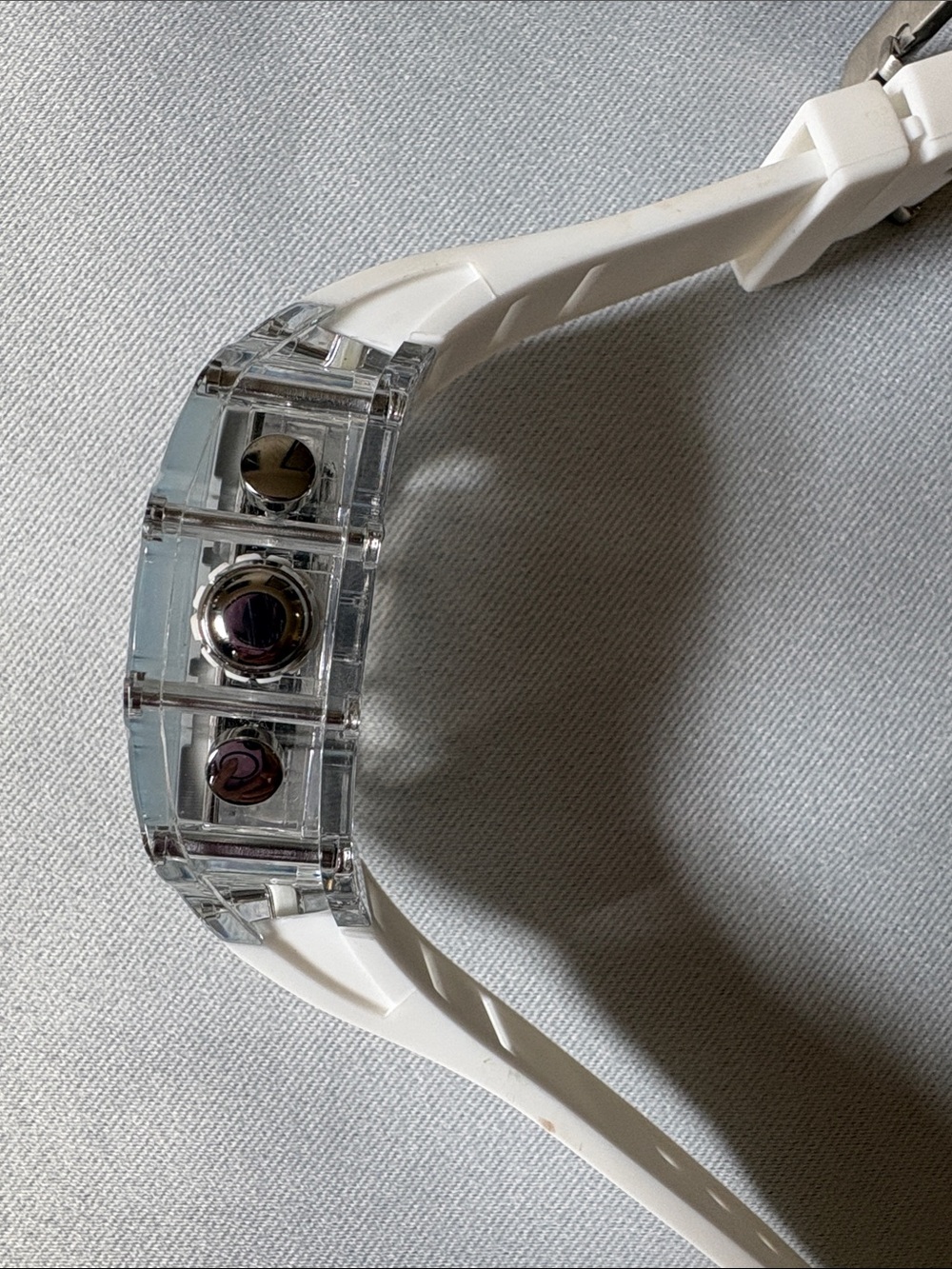 Transparent Barrel Case White Strap Skeleton Dial Watch - Picture 7 of 14